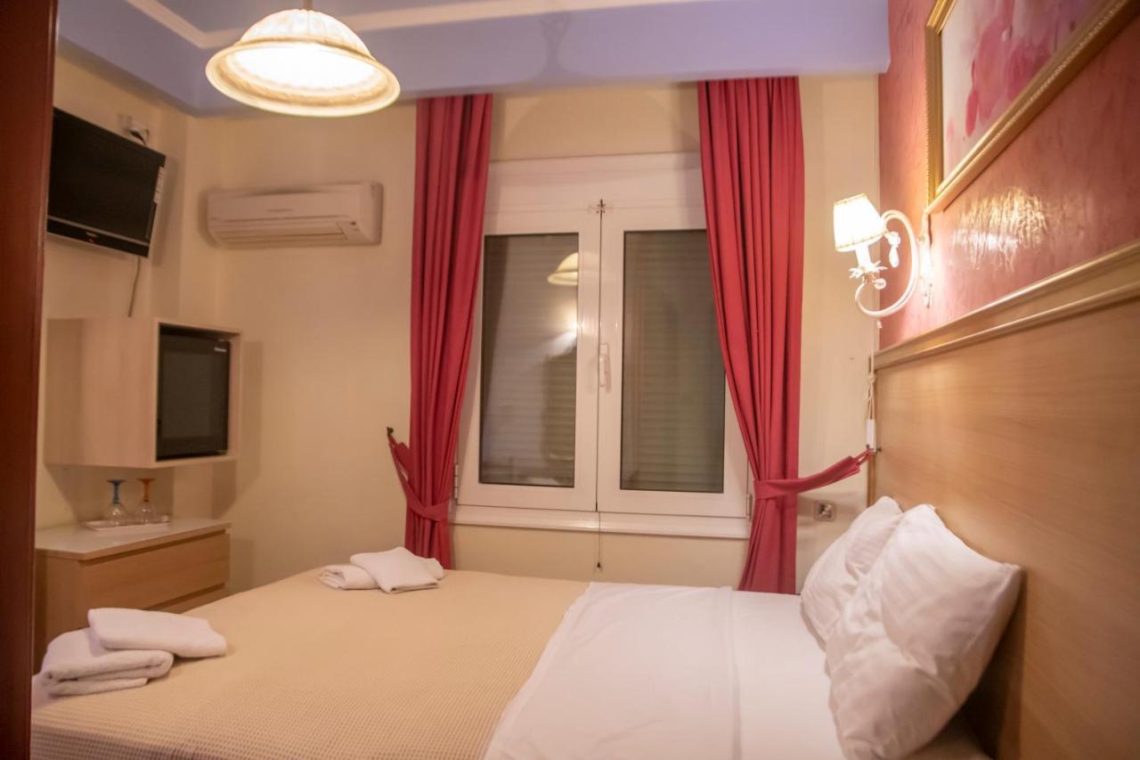 Hotel Astoria Igoumenitsa Exterior photo