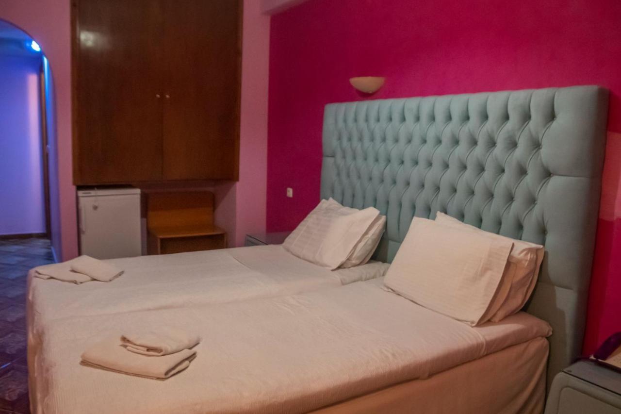 Hotel Astoria Igoumenitsa Exterior photo